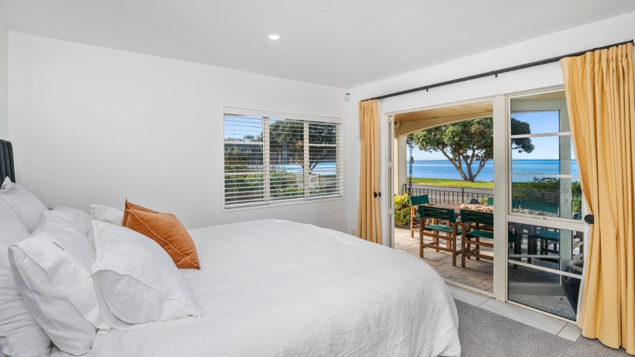 Beachfront Beauty Whangaparaoa Exterior photo