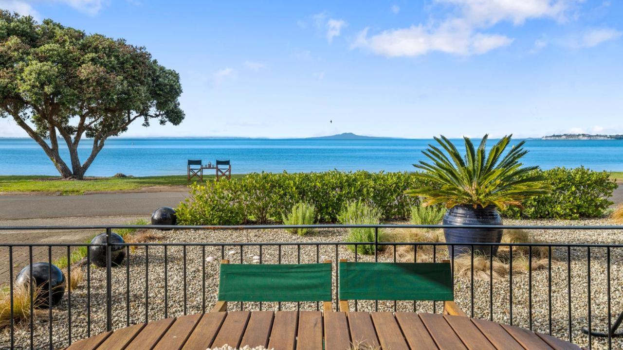 Beachfront Beauty Whangaparaoa Exterior photo