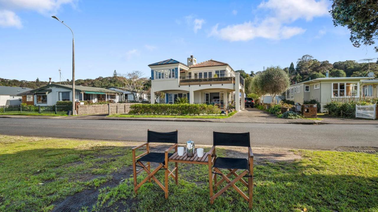 Beachfront Beauty Whangaparaoa Exterior photo